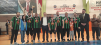 GEYVE GENÇLİK MERKEZİ VOLEYBOL TURNUVASINDA ZİRVEYE ÇIKTI!